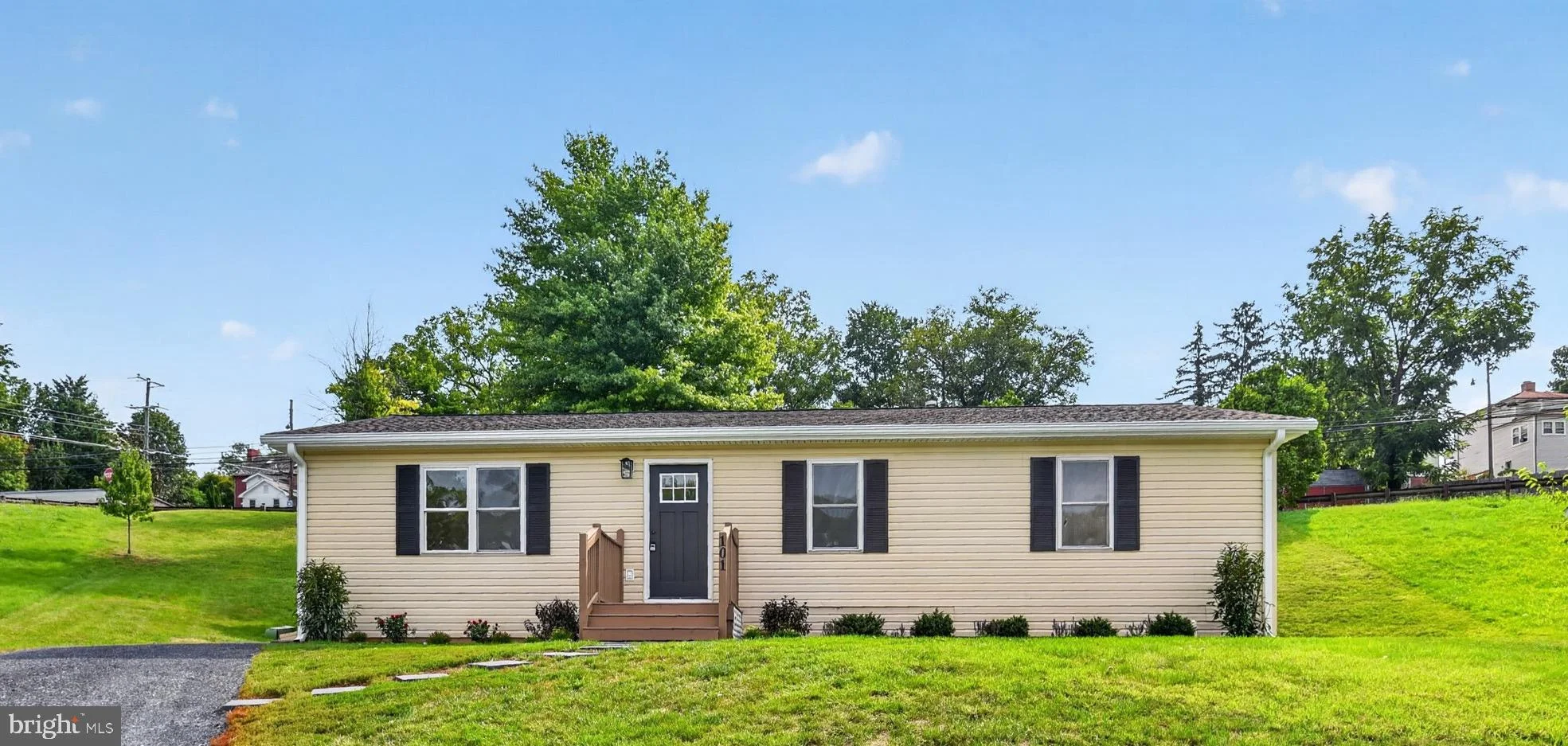 101 Vickers Way, Staunton, VA, 24401