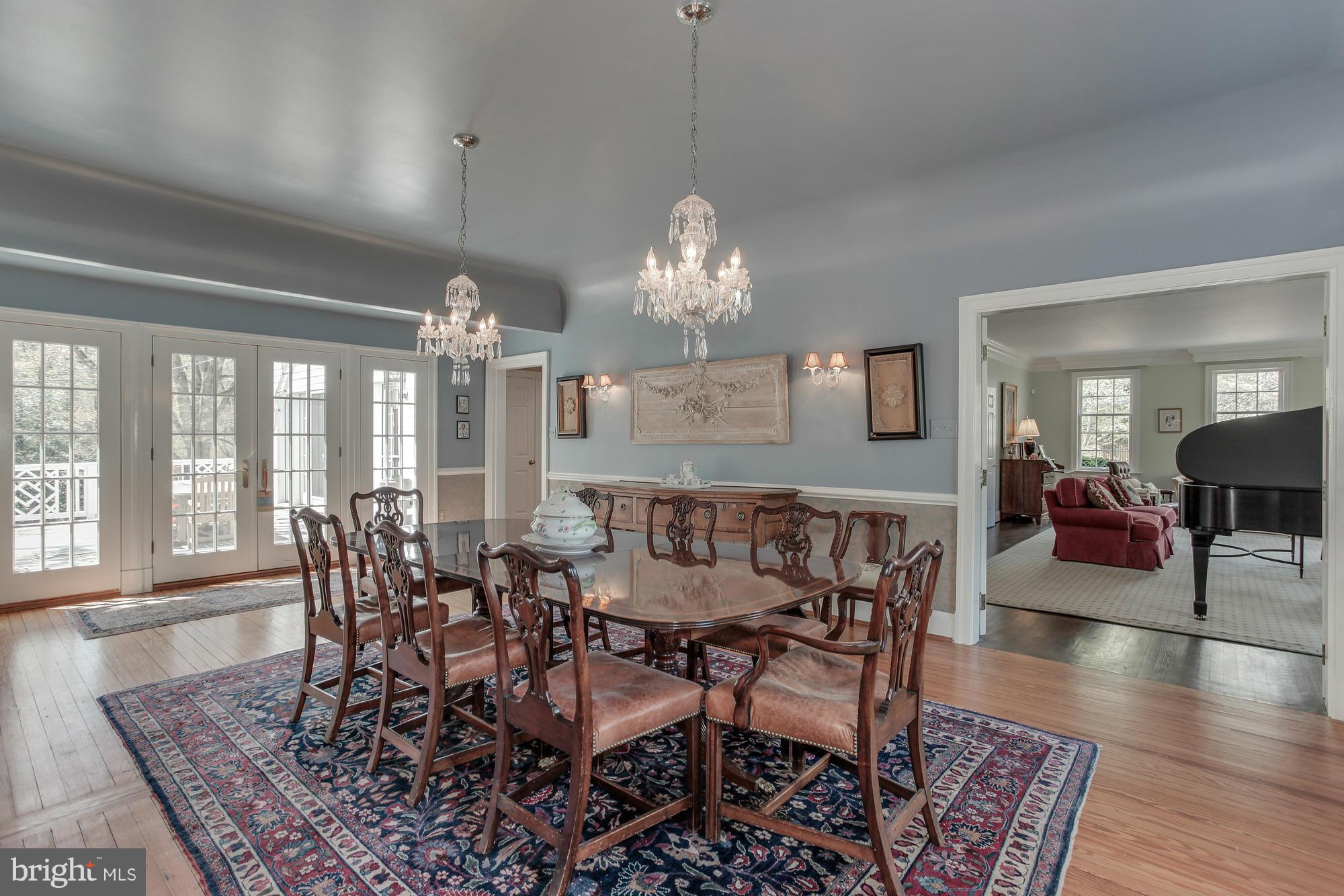 ARLINGWOOD - Residential