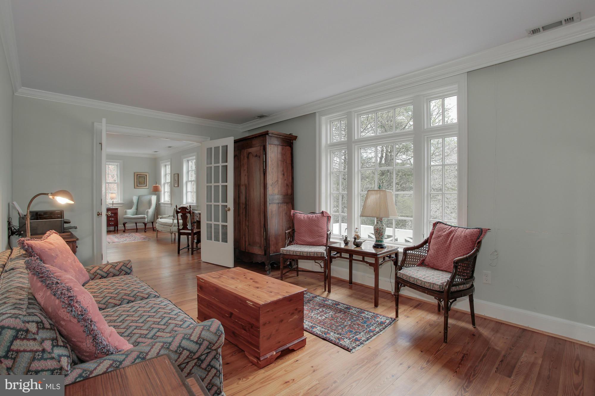 ARLINGWOOD - Residential