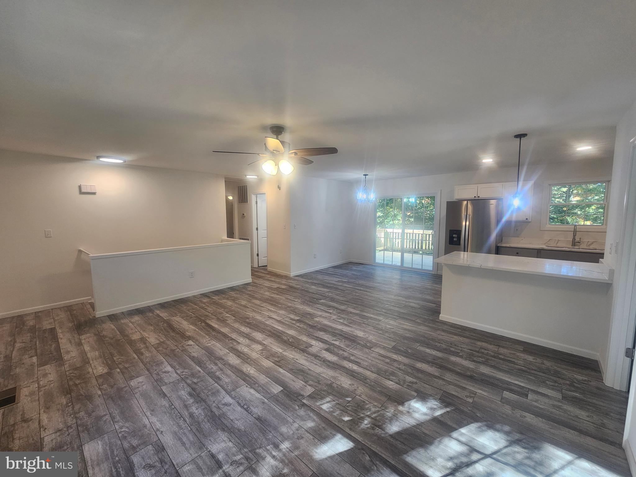 SHANNONDALE - Residential