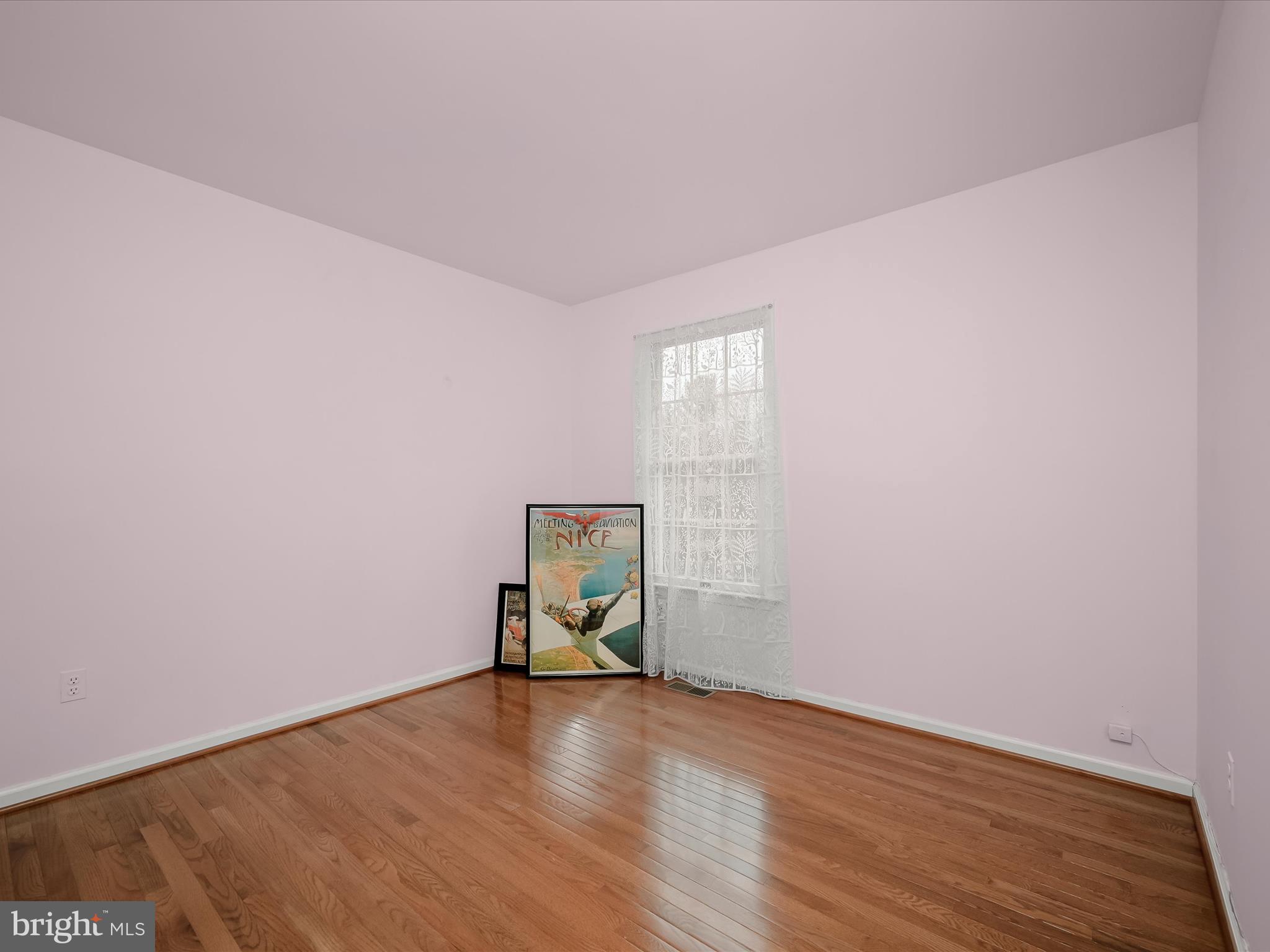 BRAMPTON HILLS - Residential