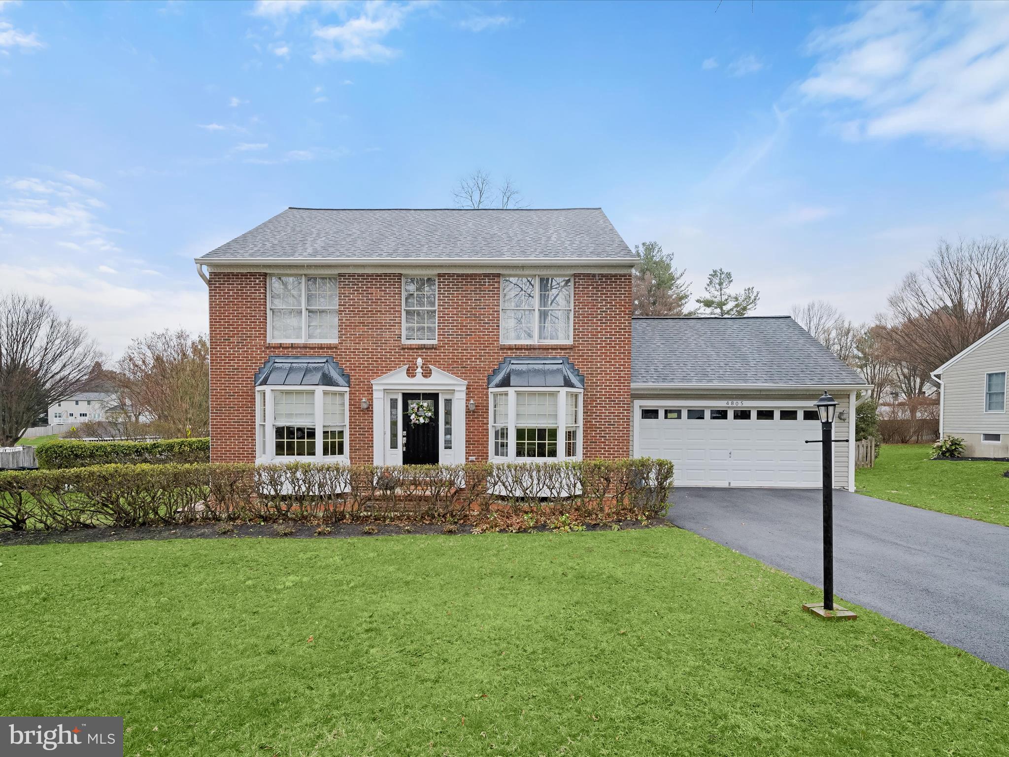 BRAMPTON HILLS - Residential