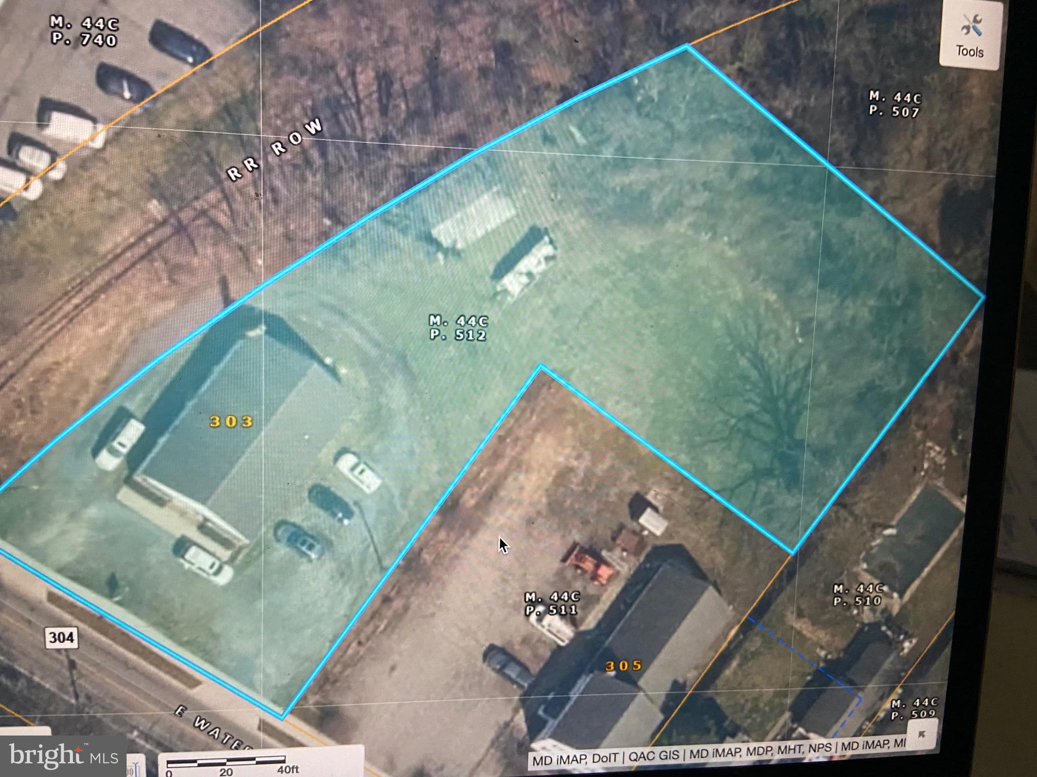 CENTREVILLE - Commercial Sale