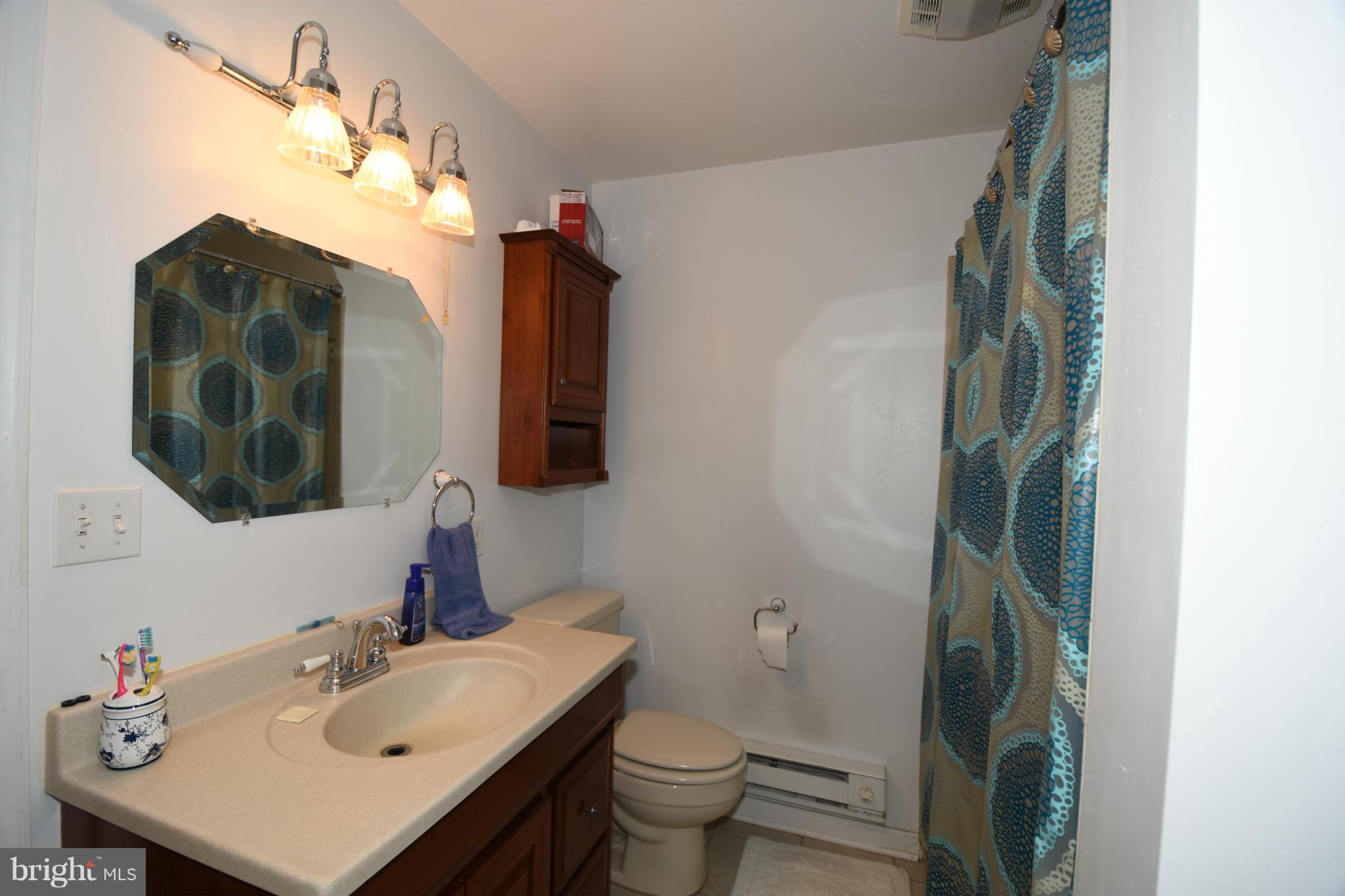 ELMHURST - Residential