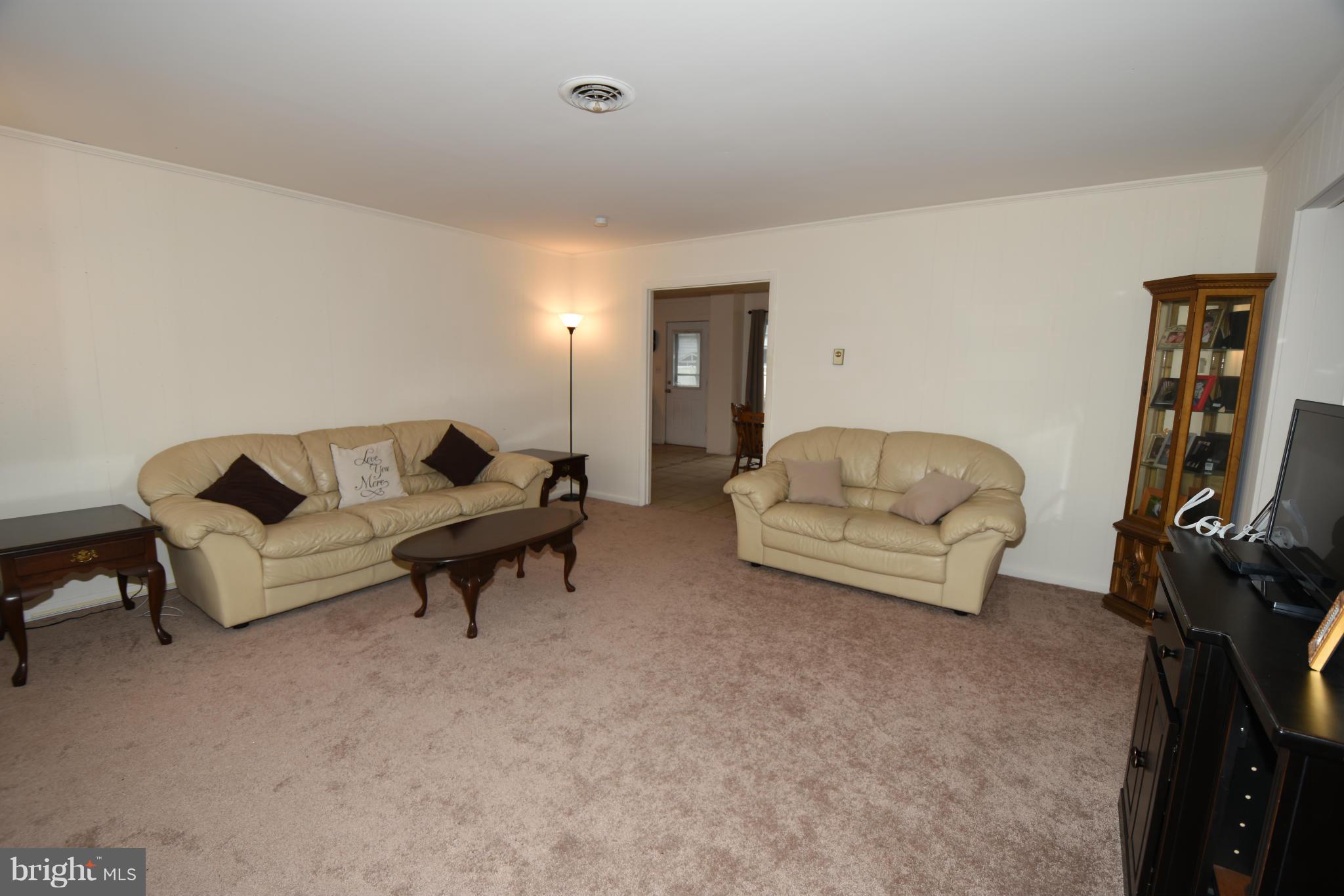 ELMHURST - Residential