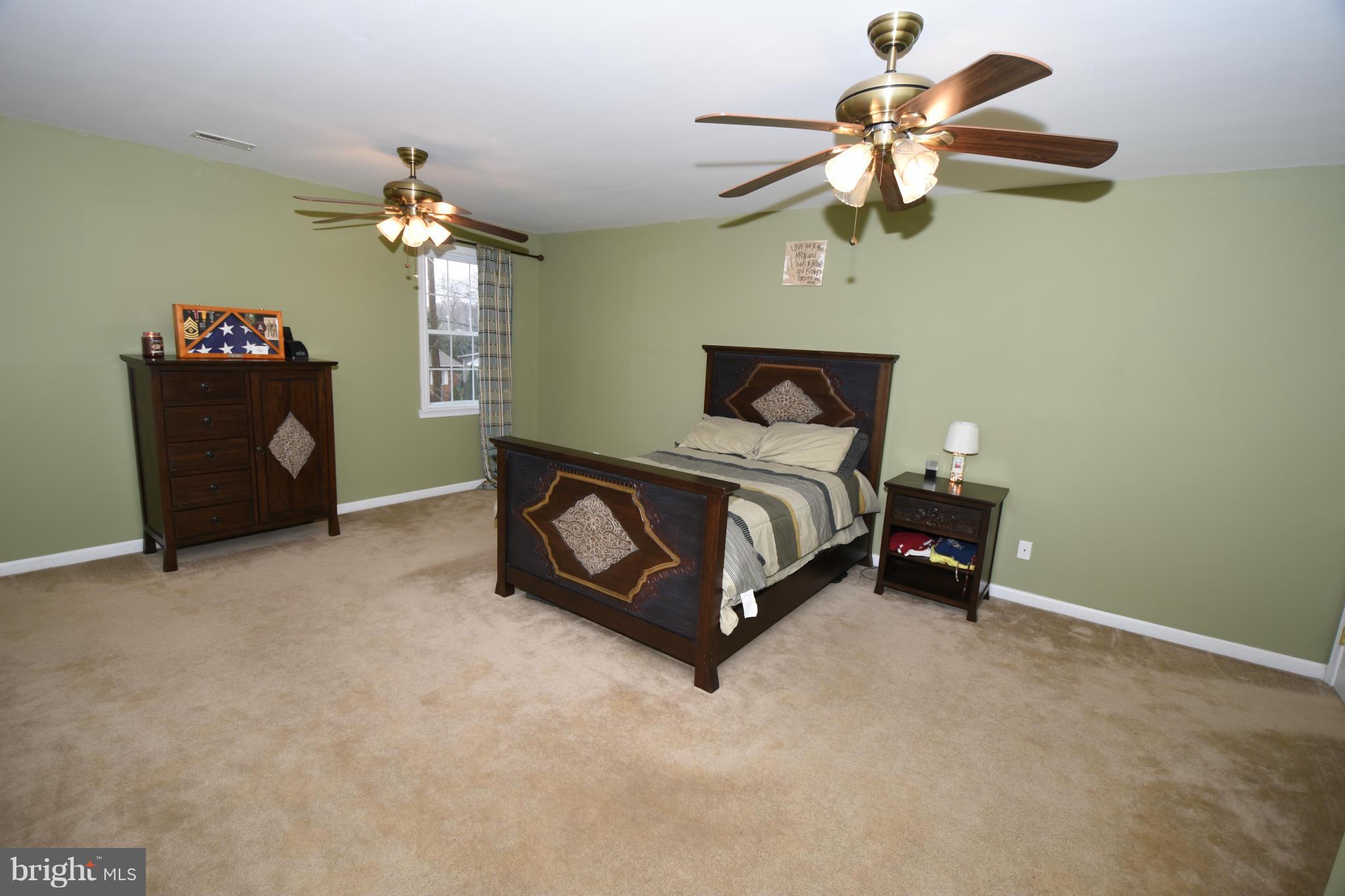 ELMHURST - Residential