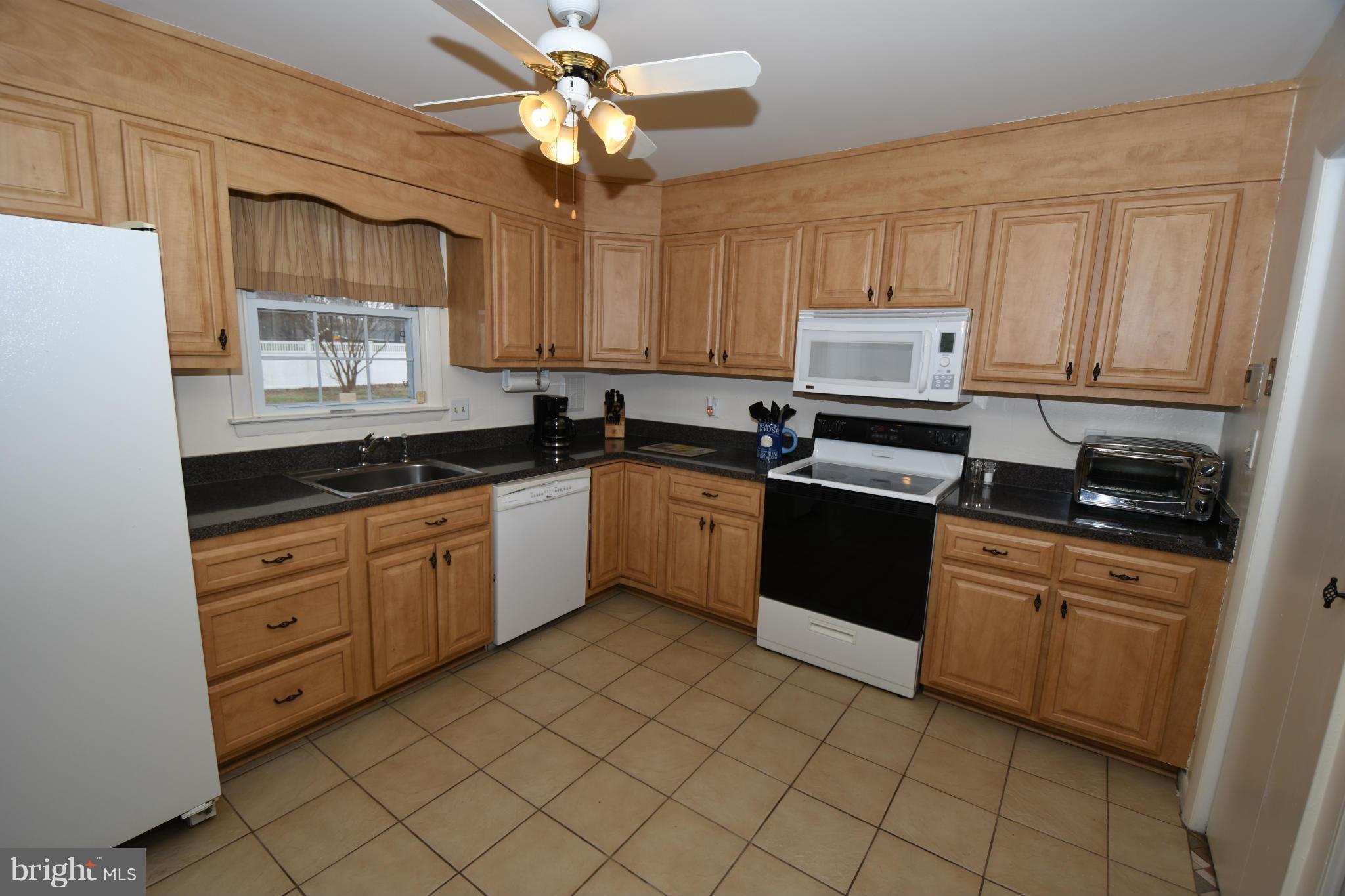 ELMHURST - Residential