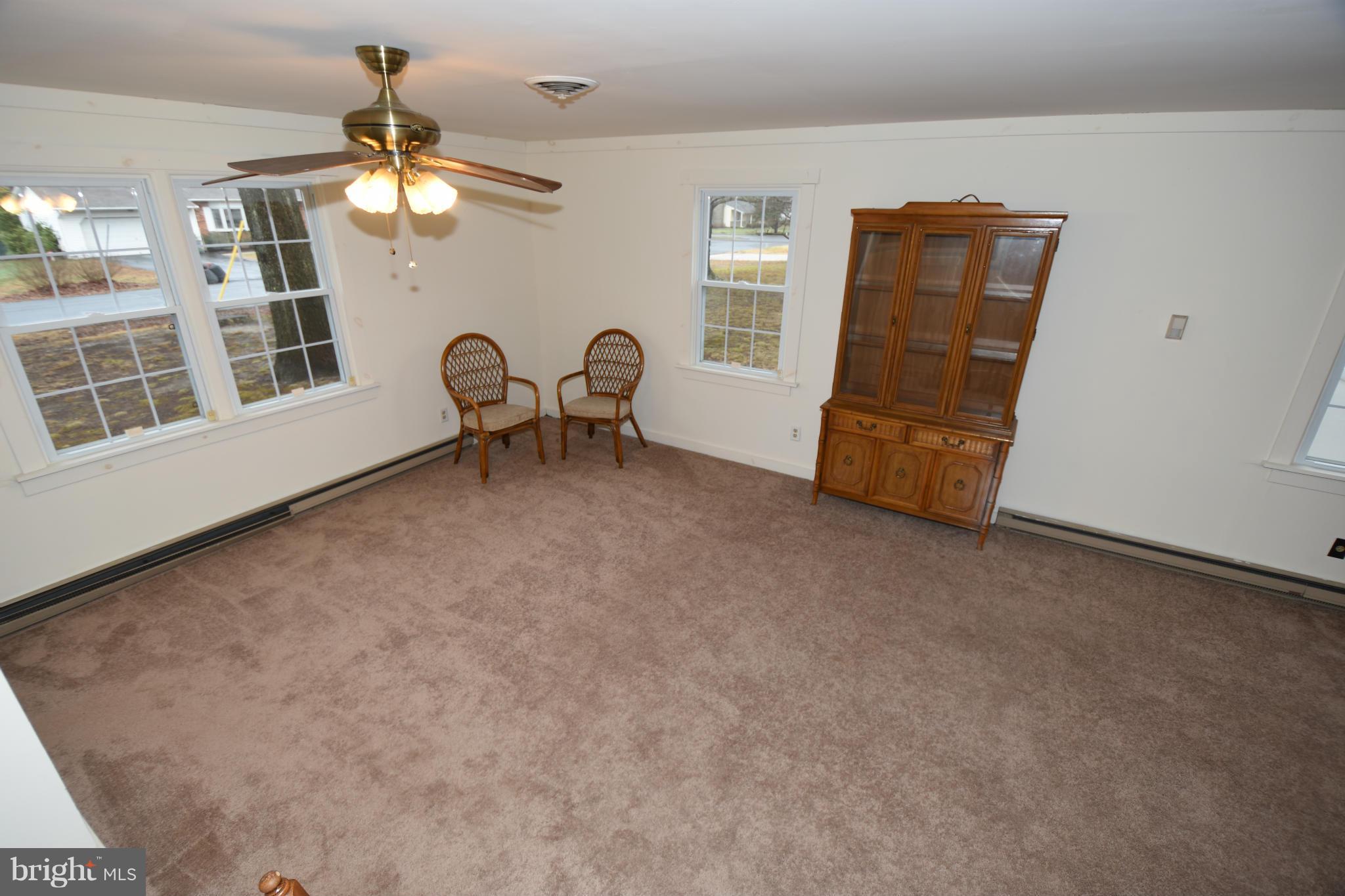 ELMHURST - Residential