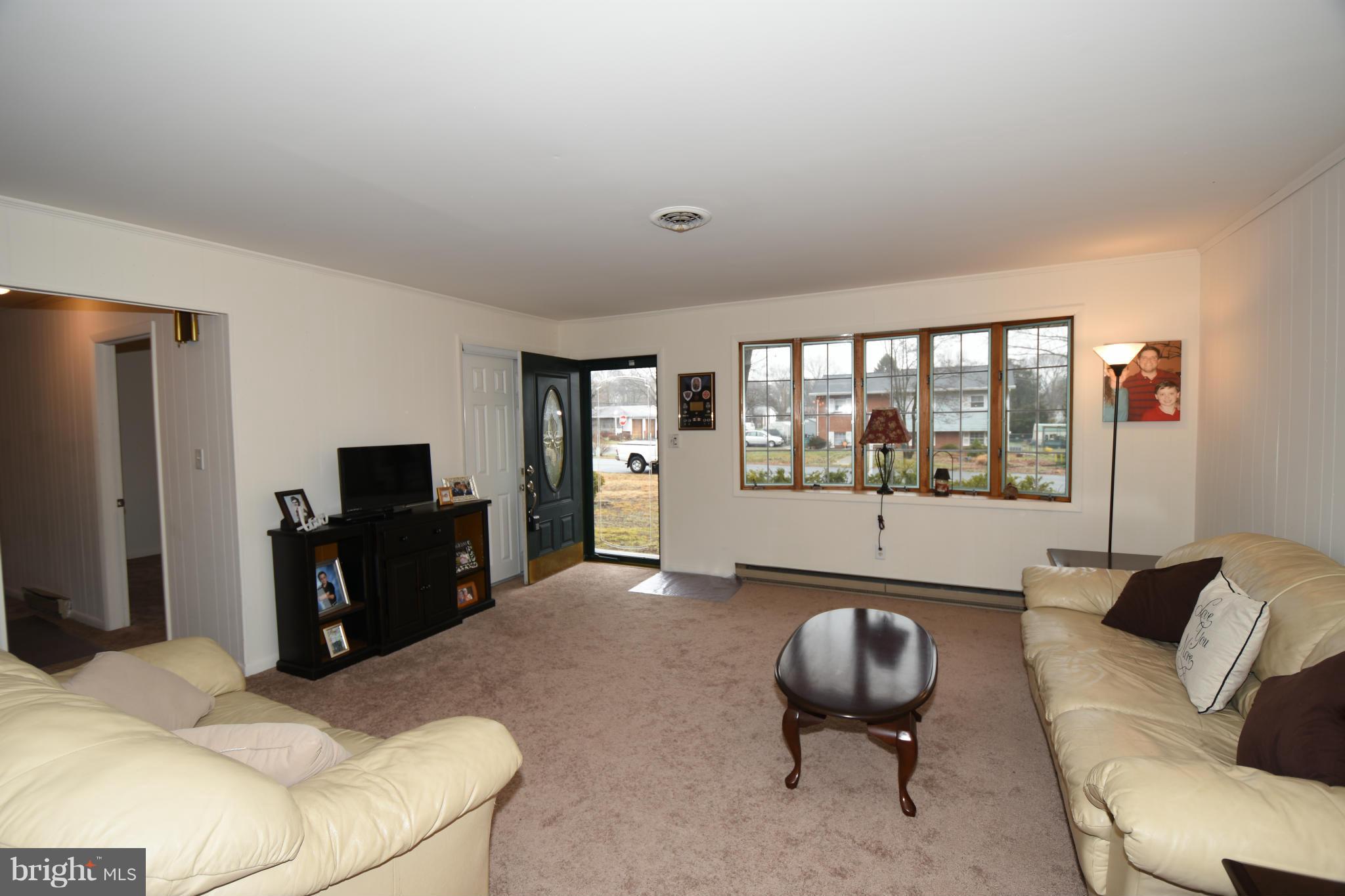 ELMHURST - Residential