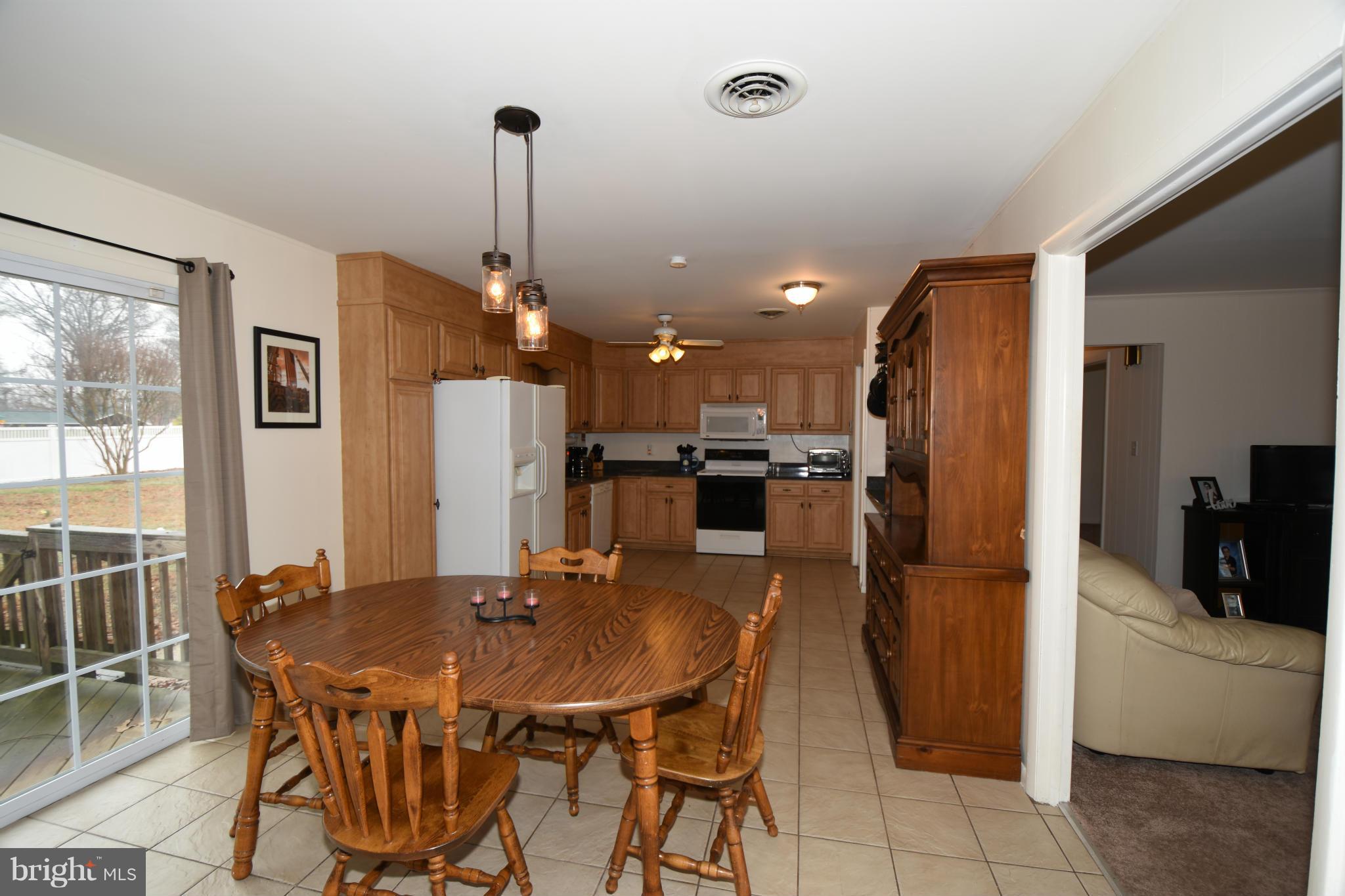 ELMHURST - Residential