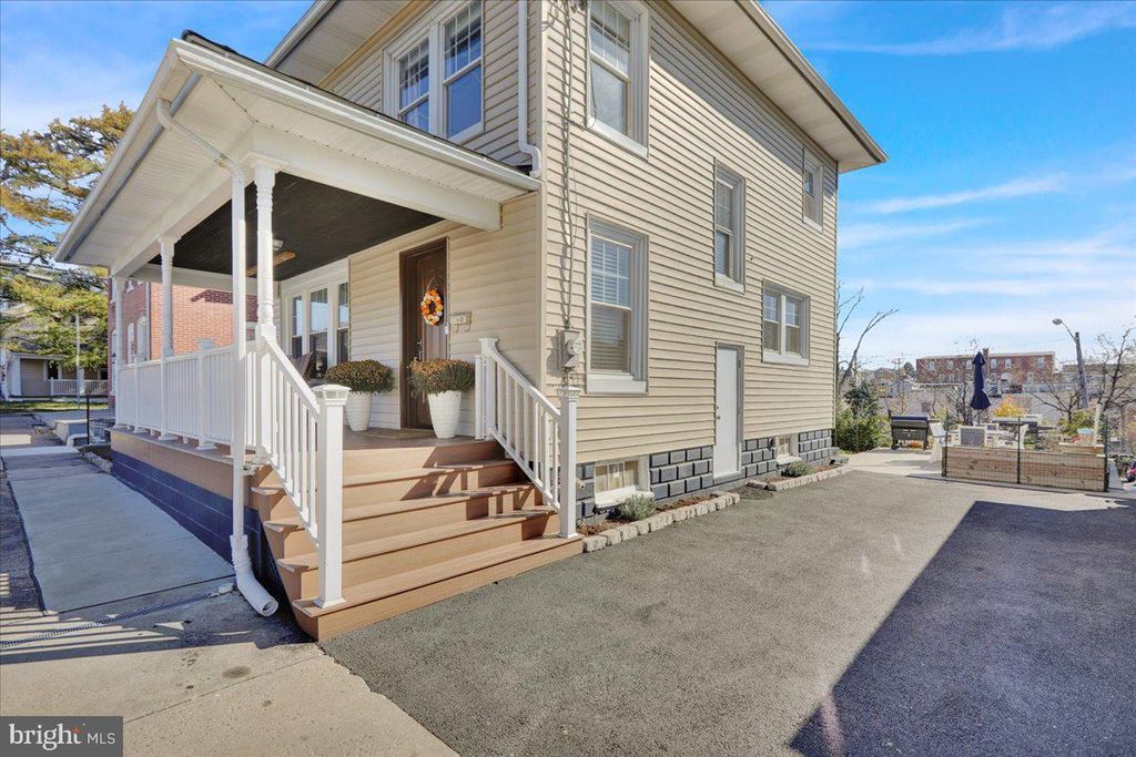 Photo of 20 E Hummelstown Street, Elizabethtown, PA 17022 (MLS # PALA2060332)