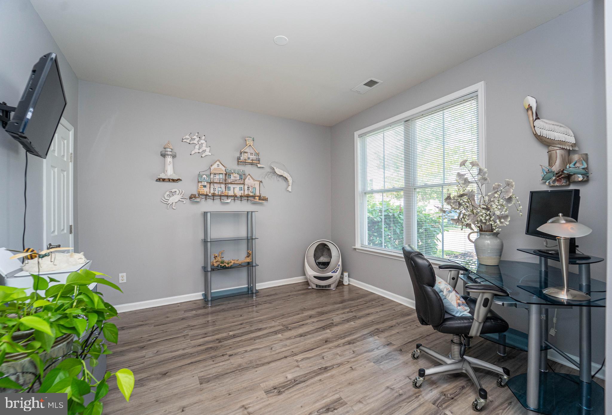 ELLENDALE - Residential