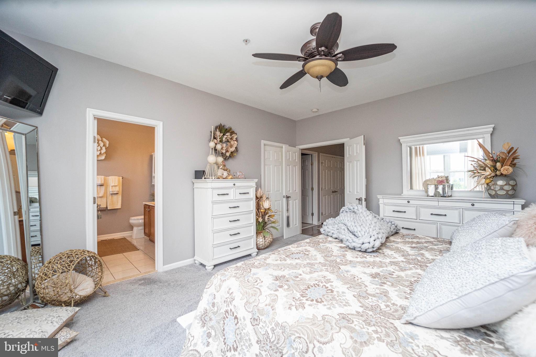 ELLENDALE - Residential