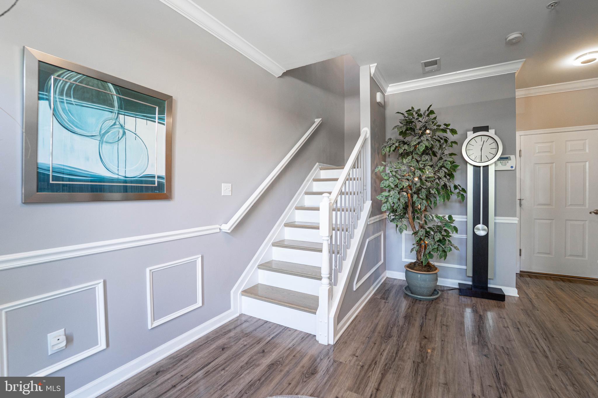 ELLENDALE - Residential