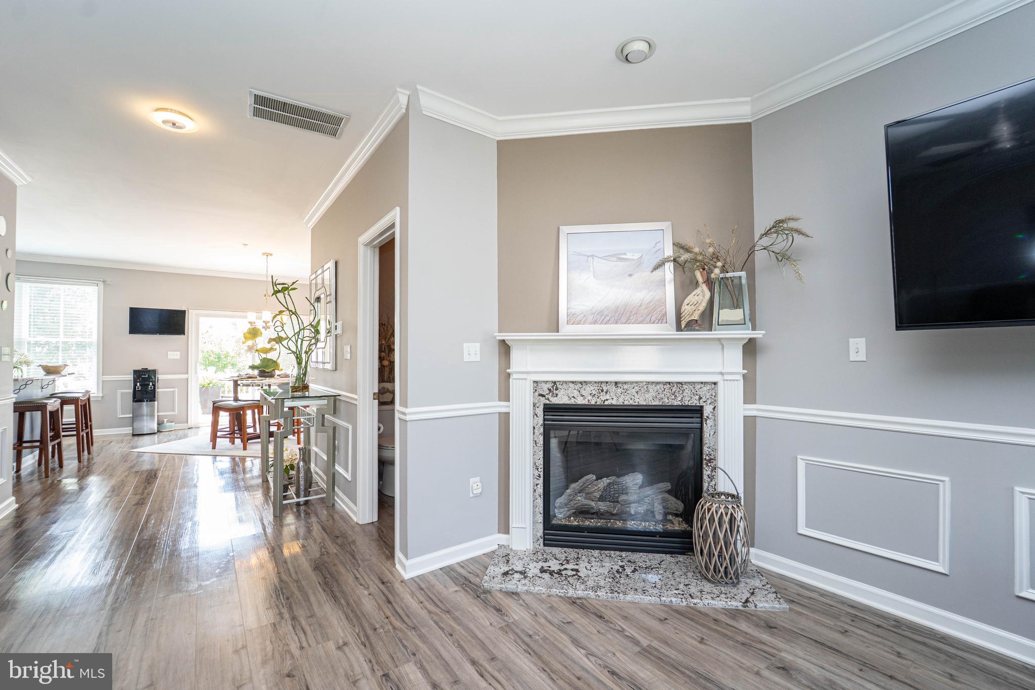 ELLENDALE - Residential