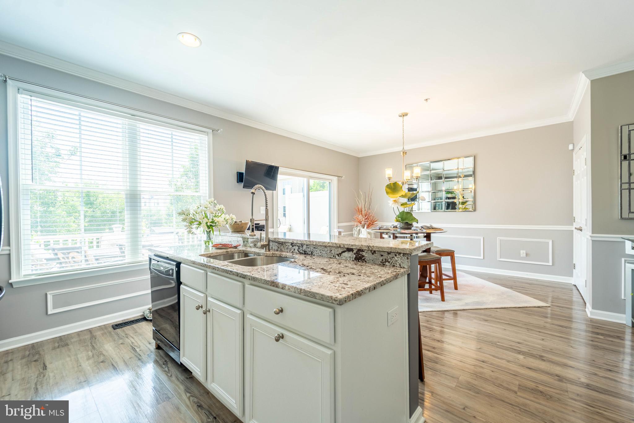 ELLENDALE - Residential