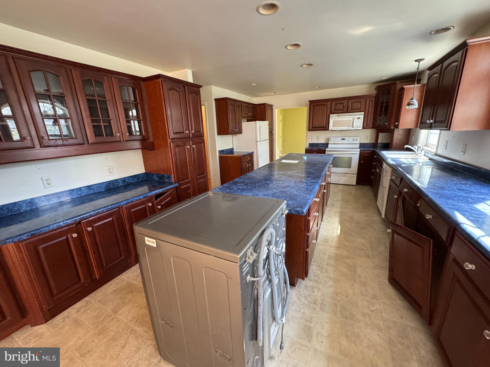 APPLE JACK ESTATES - Residential