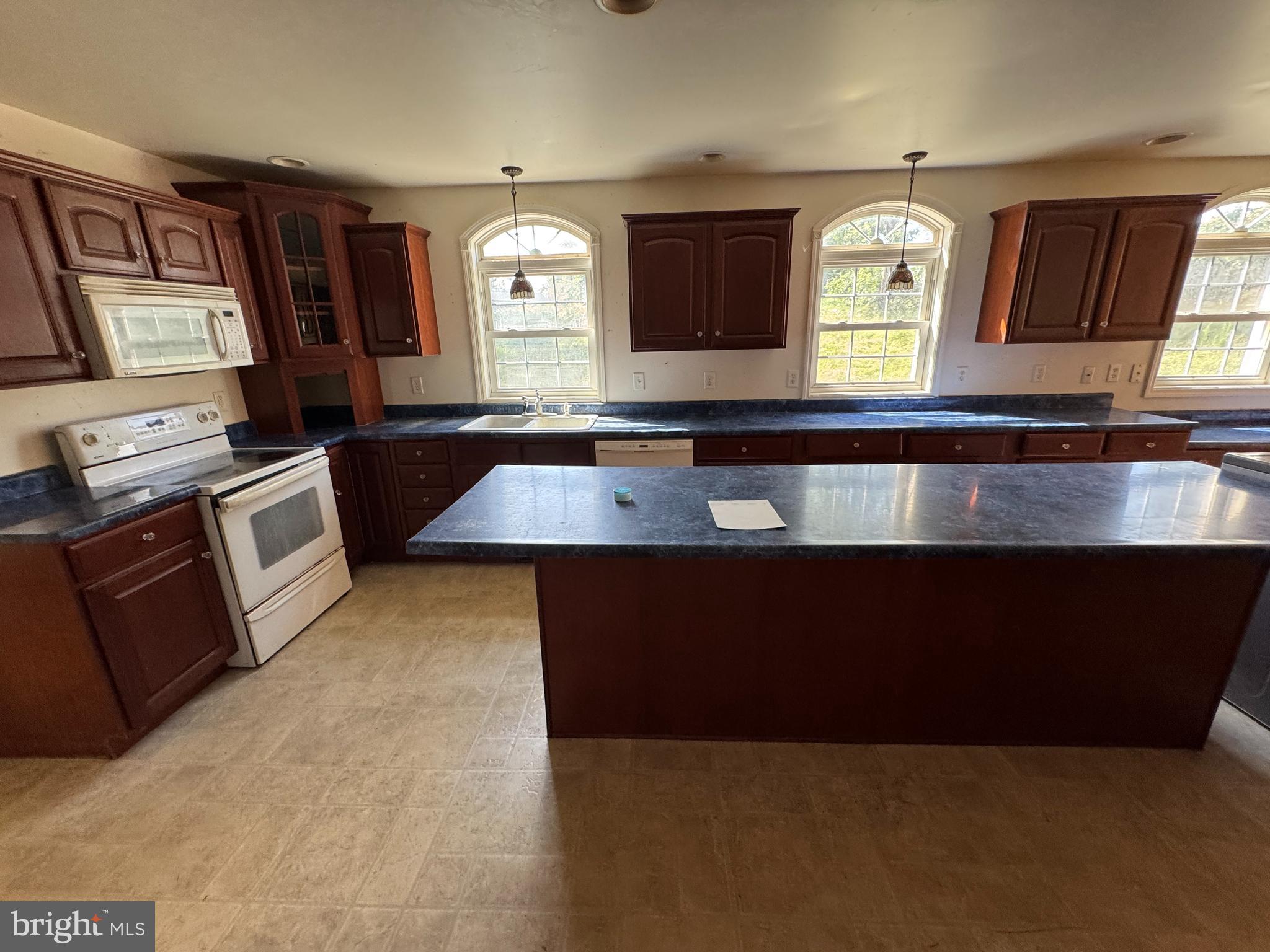 APPLE JACK ESTATES - Residential