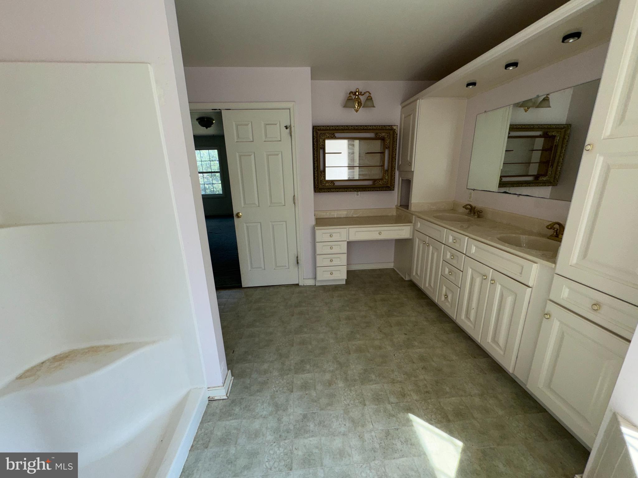 APPLE JACK ESTATES - Residential