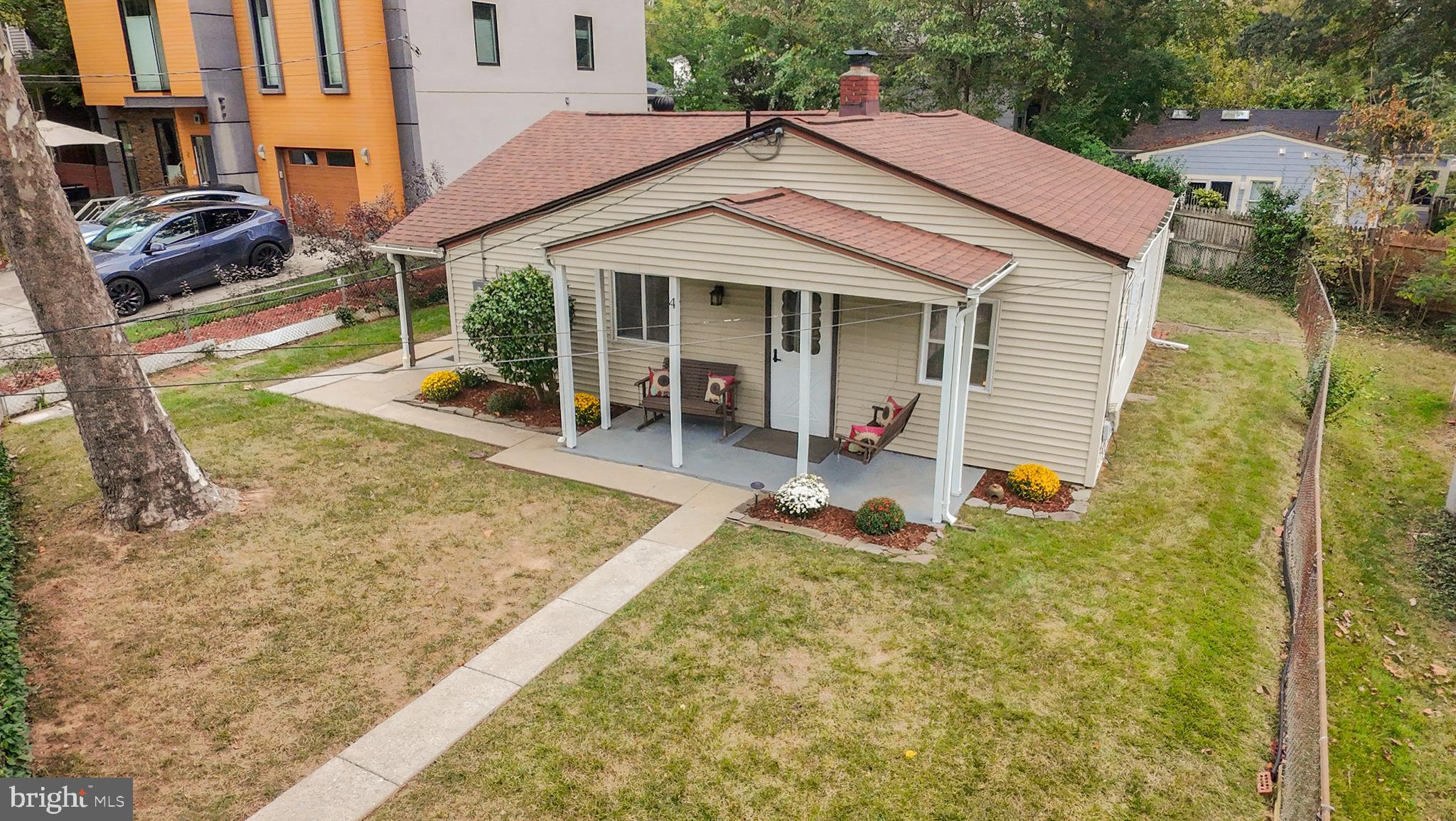 CABIN JOHN GARDENS - Residential