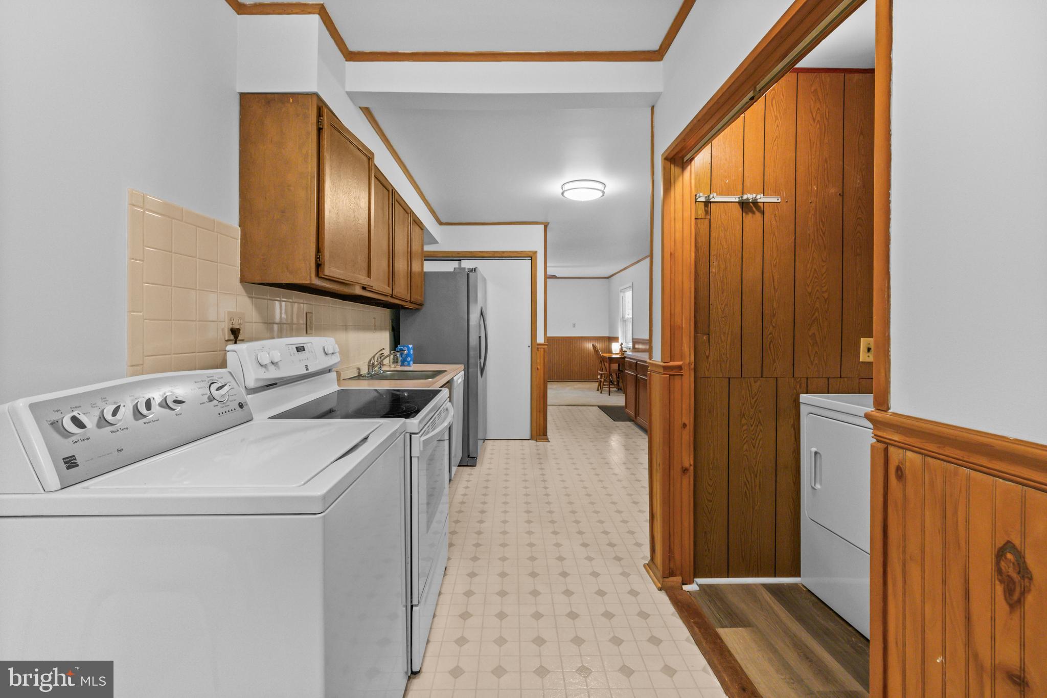 CABIN JOHN GARDENS - Residential