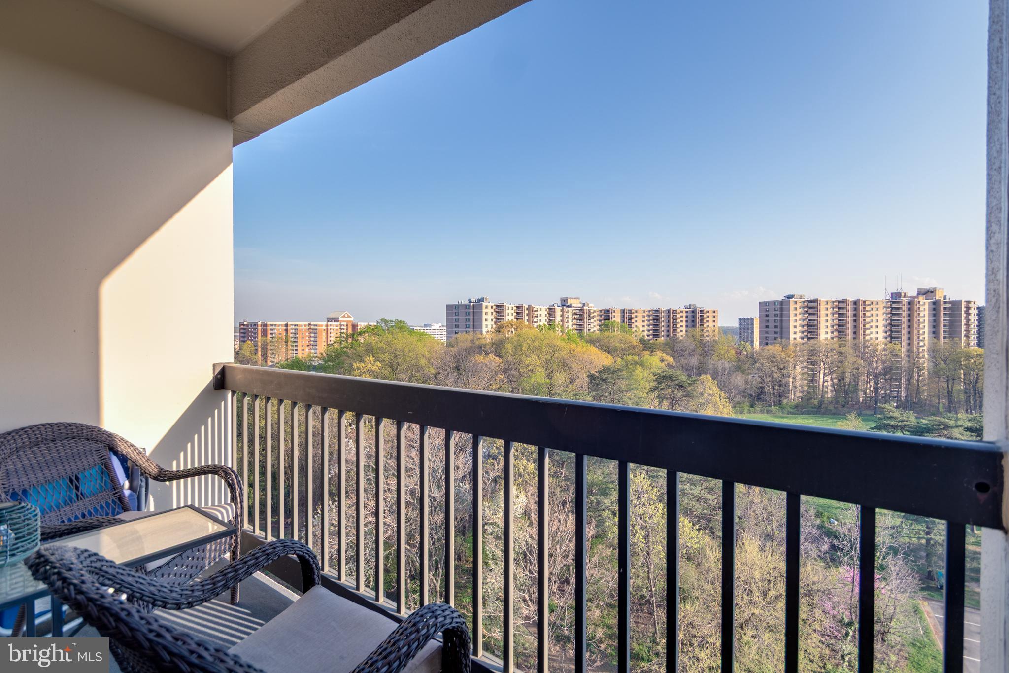 SENTINEL OF LANDMARK - Residential