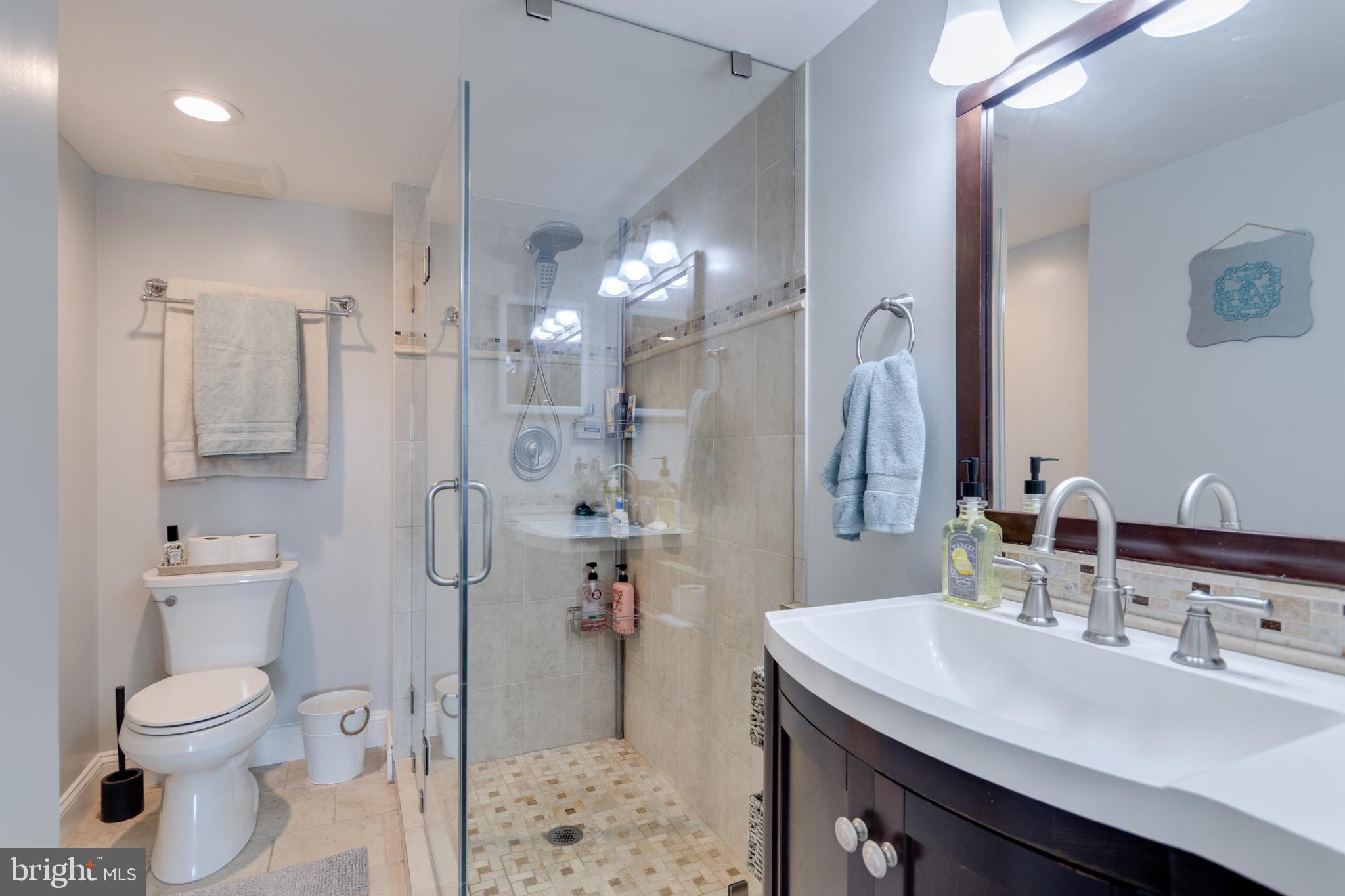 SENTINEL OF LANDMARK - Residential