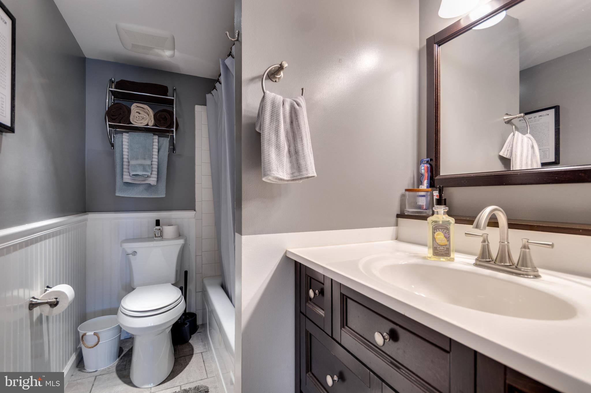 SENTINEL OF LANDMARK - Residential