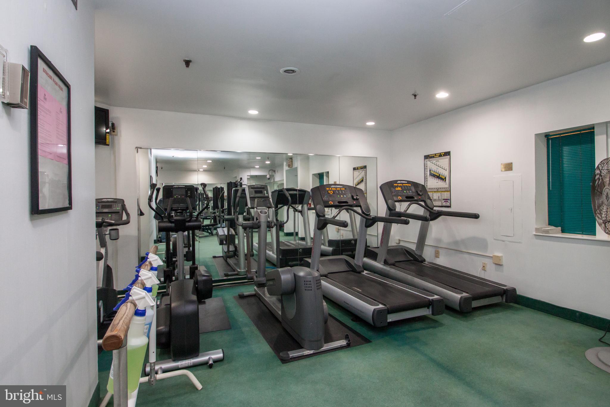 SENTINEL OF LANDMARK - Residential