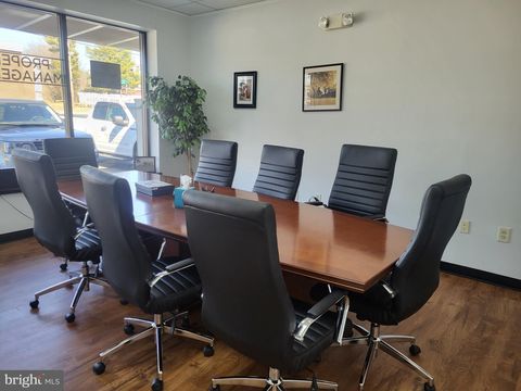 Photo of 1450 Capitol Trail #111, NEWARK, DE 19711 (MLS # DENC2077522)