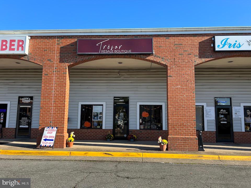 17477 FRALEY BOULEVARD