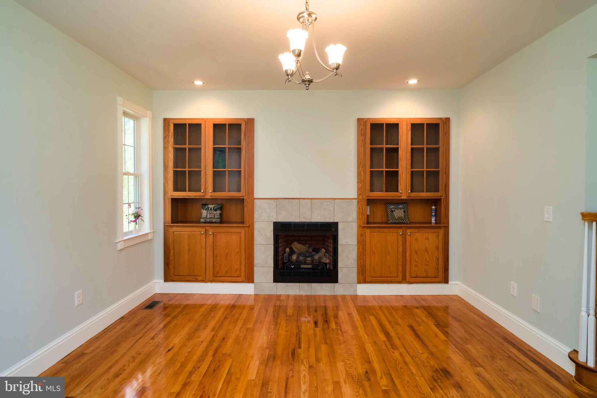 OAKWOOD LAKE ESTATES - Residential