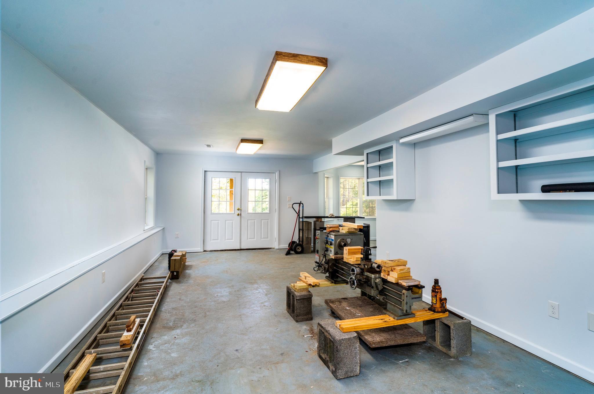 OAKWOOD LAKE ESTATES - Residential