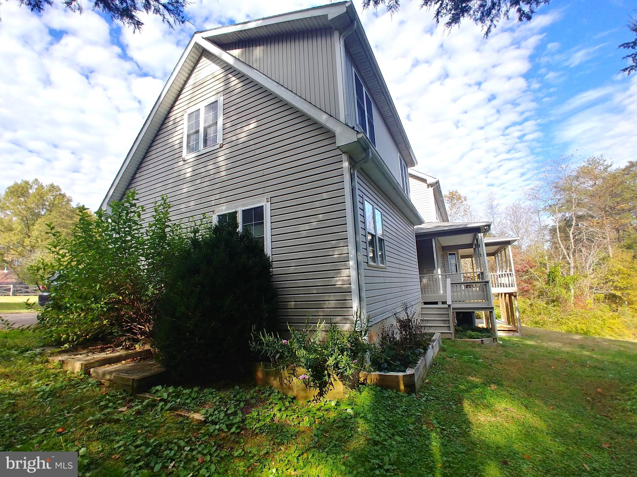 OAKWOOD LAKE ESTATES - Residential