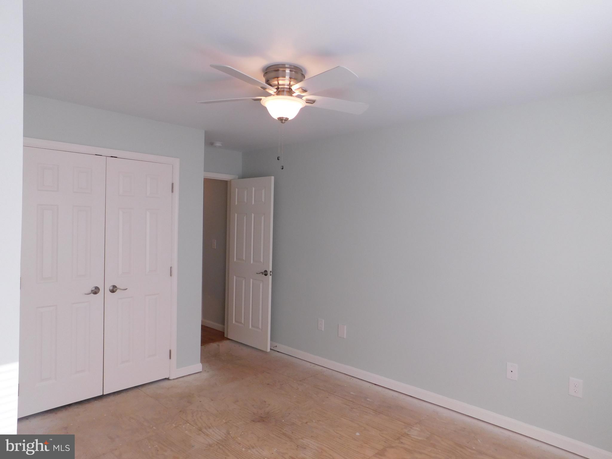 OAKWOOD LAKE ESTATES - Residential