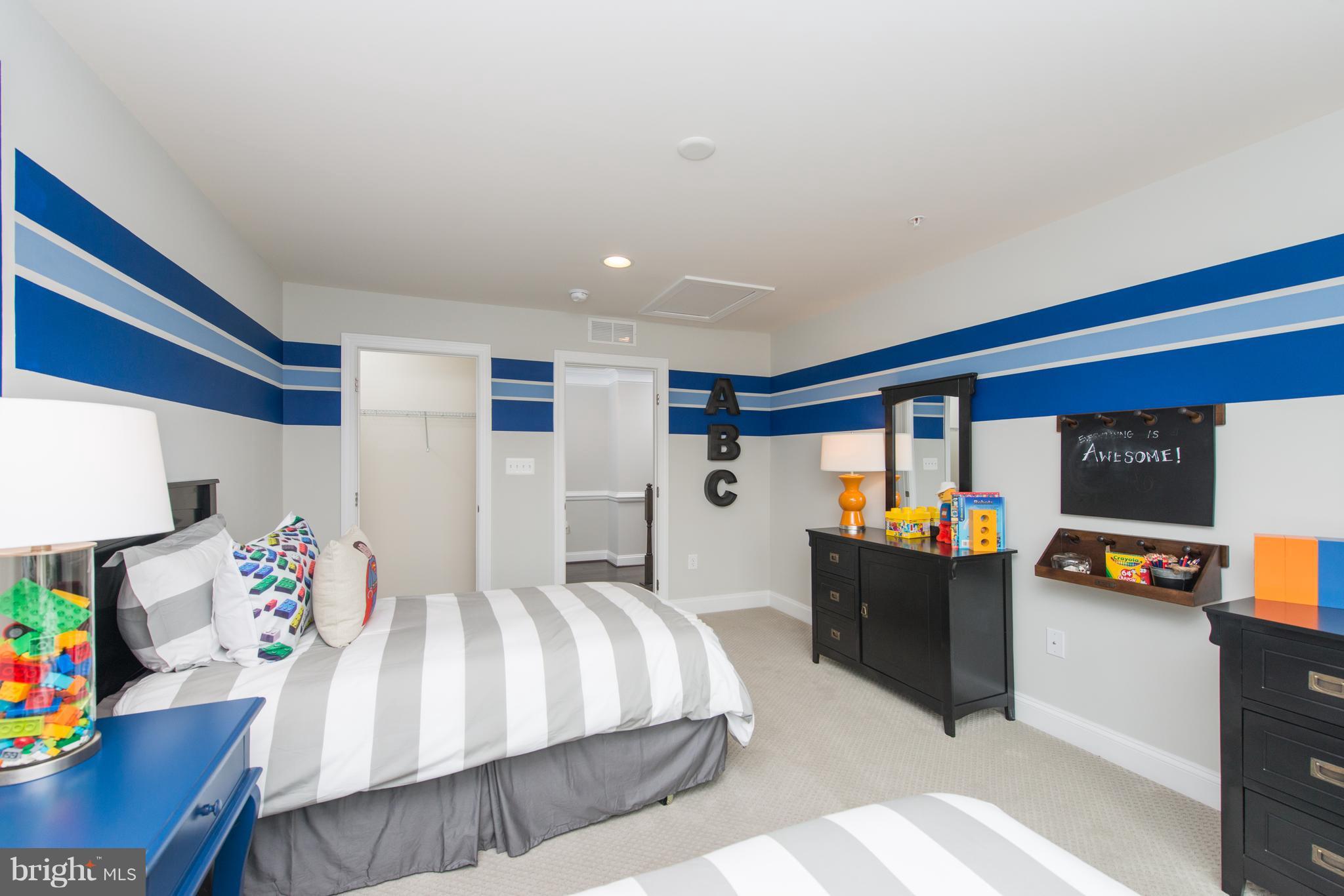 FAIRWOOD - Residential