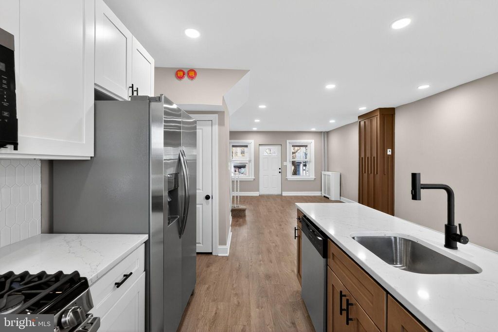 Photo of 6514 Elmwood Avenue, PHILADELPHIA, PA 19142 (MLS # PAPH2562532)