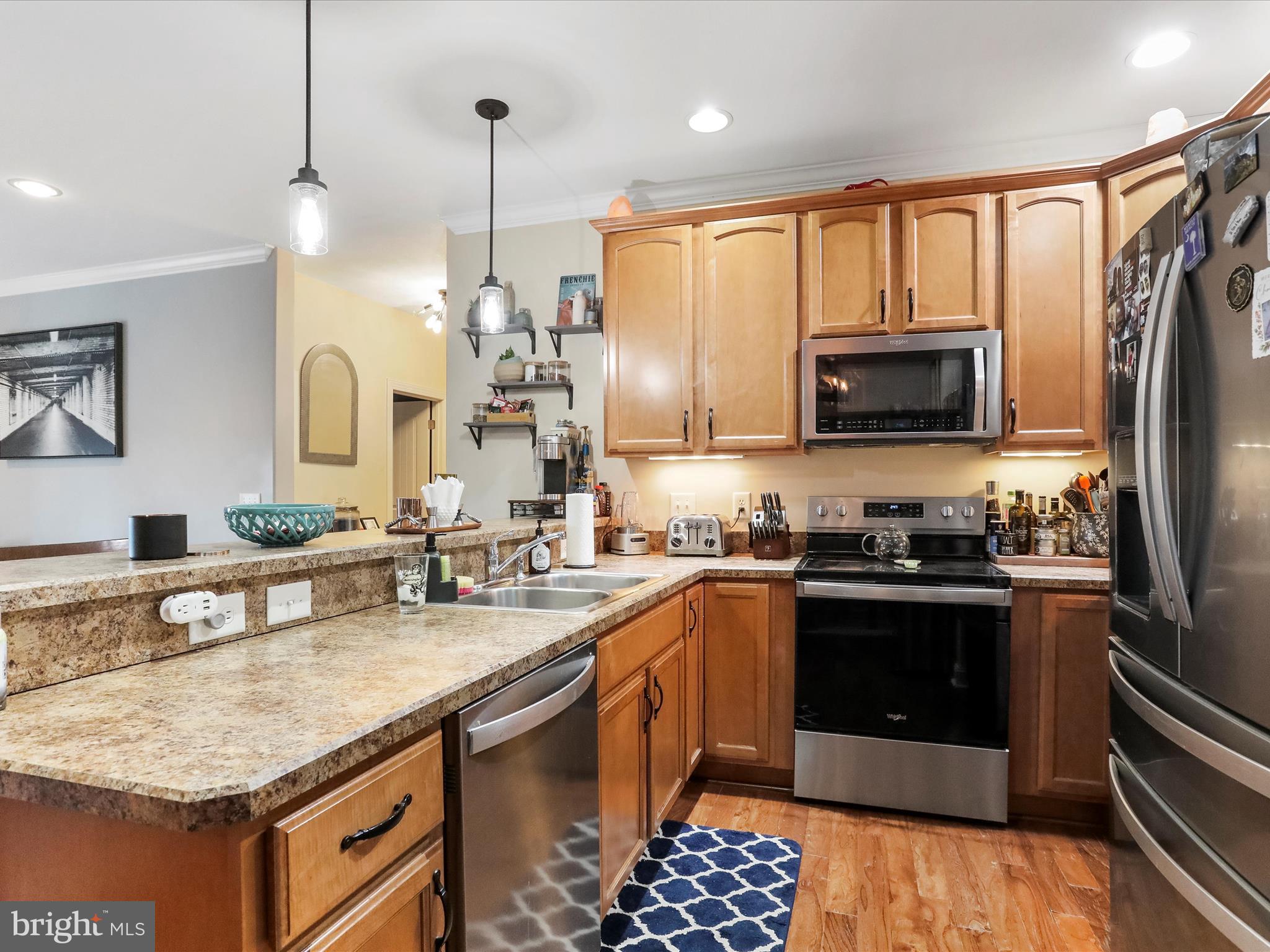 LINKS PLACE - Residential