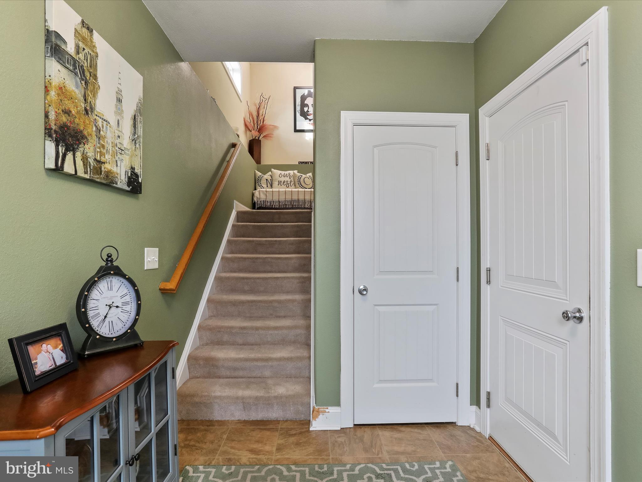 LINKS PLACE - Residential