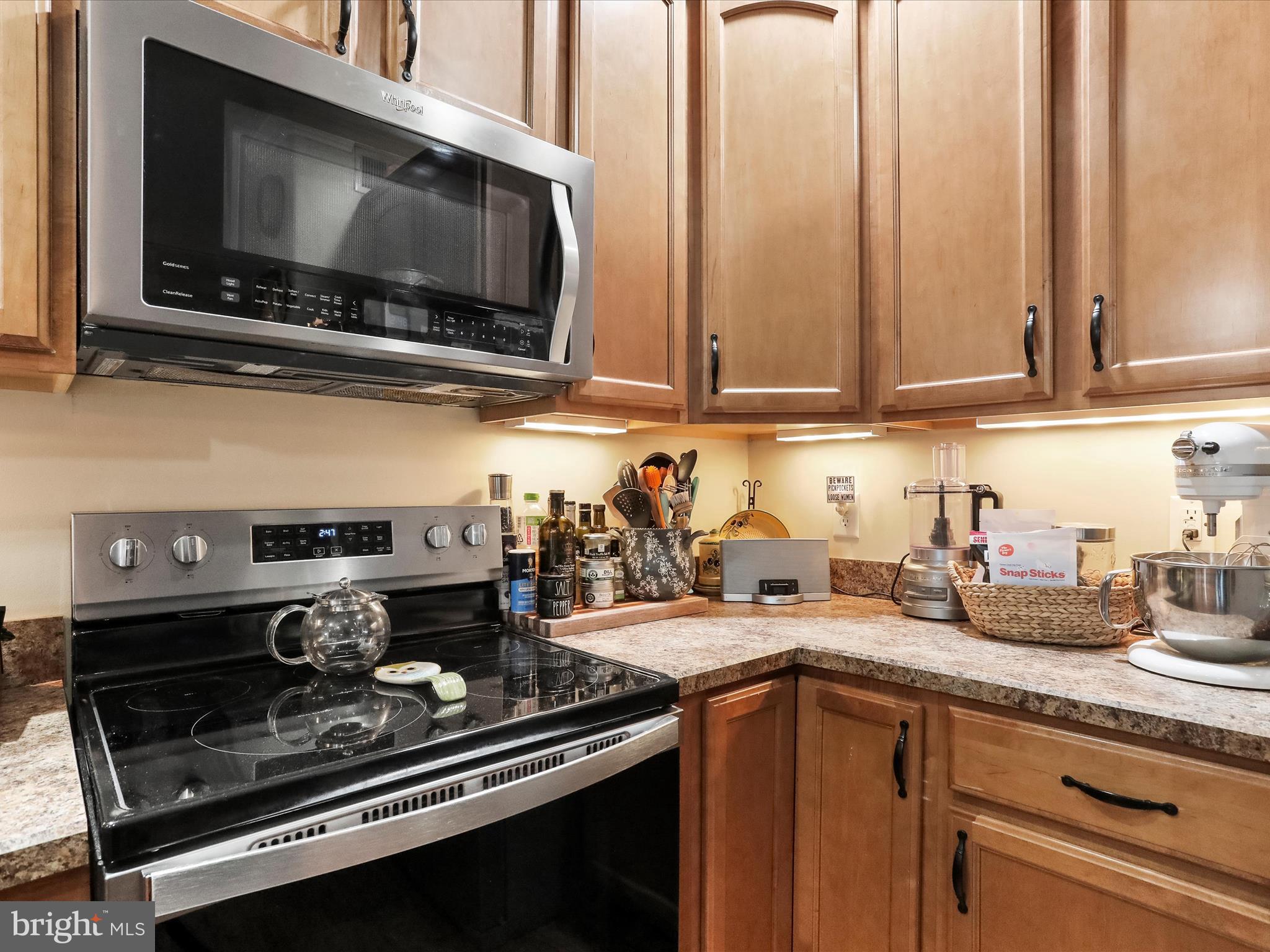 LINKS PLACE - Residential