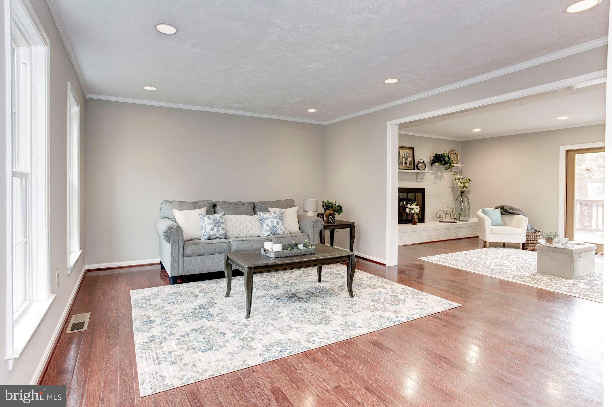 MONTCLAIR/COUNTRY CLUB - Residential