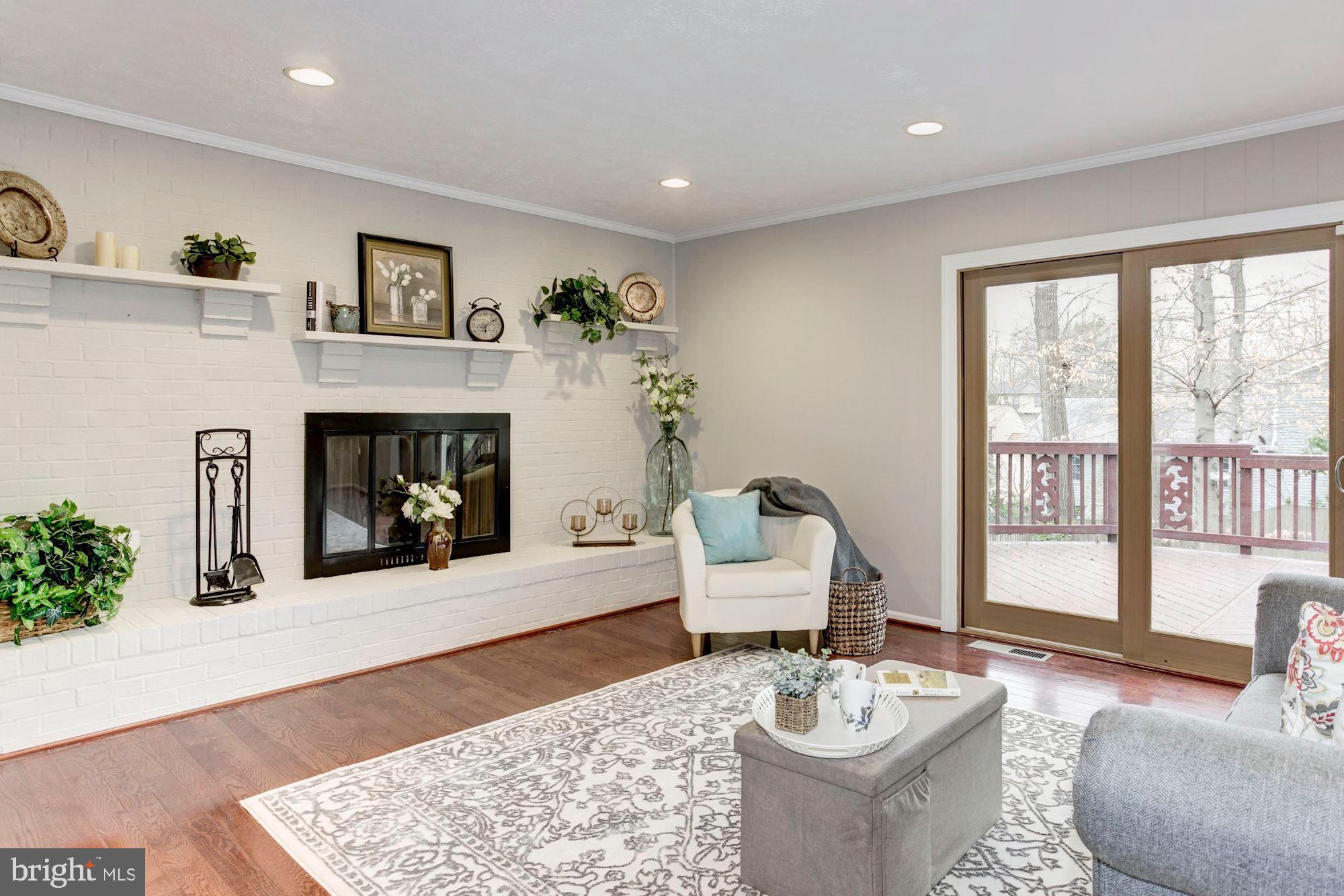 MONTCLAIR/COUNTRY CLUB - Residential