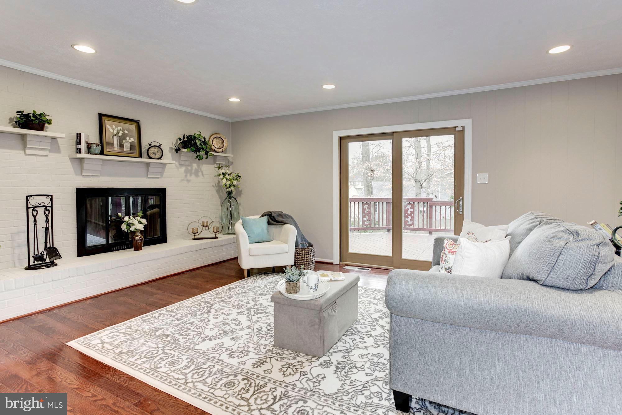 MONTCLAIR/COUNTRY CLUB - Residential