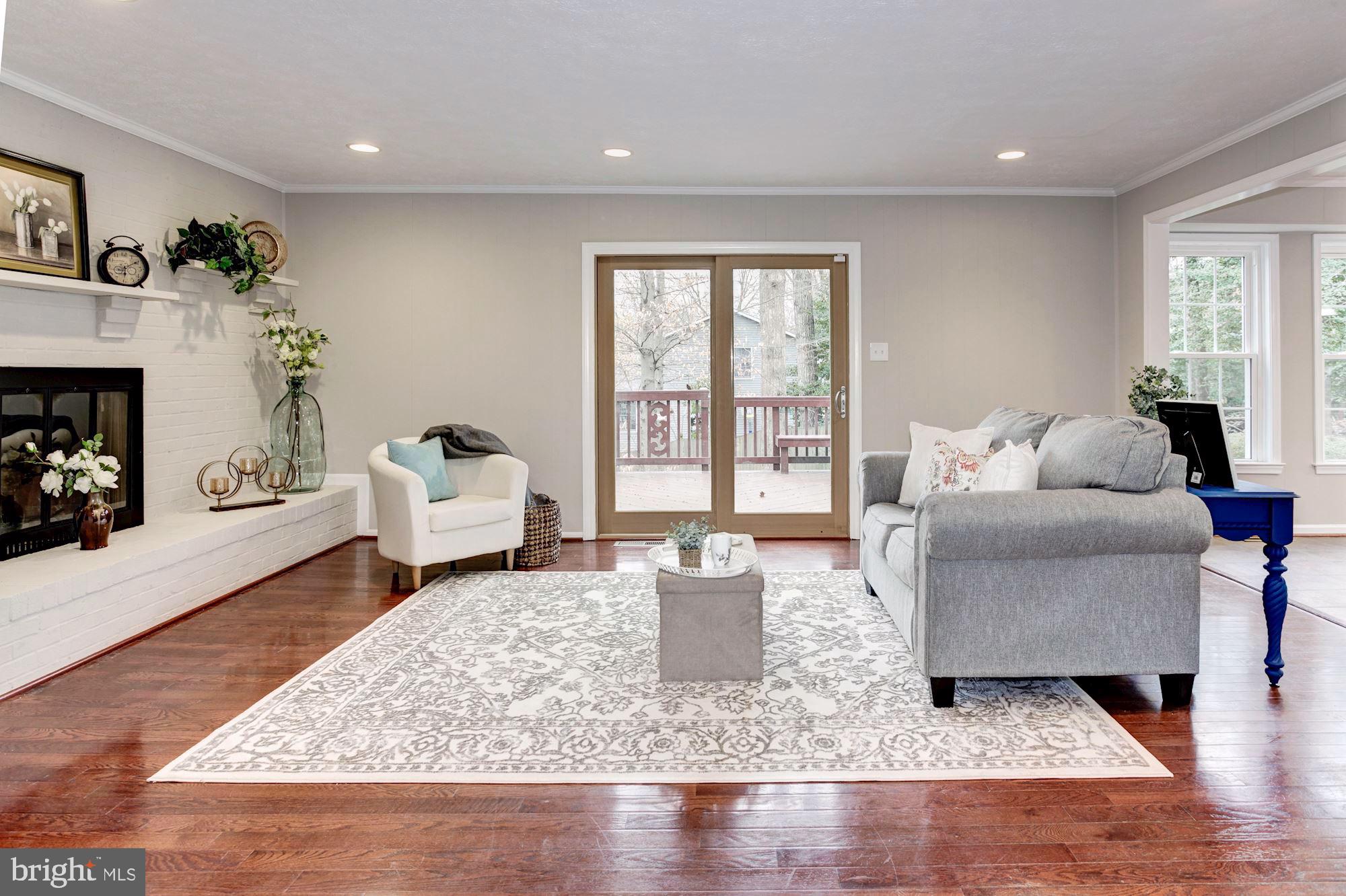 MONTCLAIR/COUNTRY CLUB - Residential