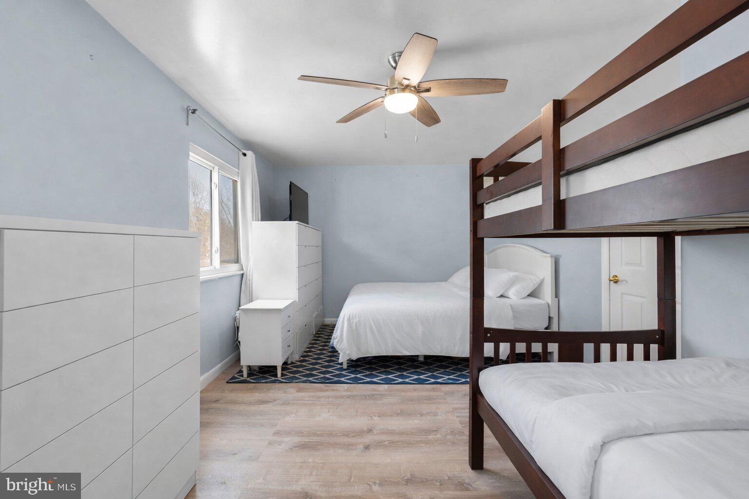 NEWPORT ESTATES - Residential