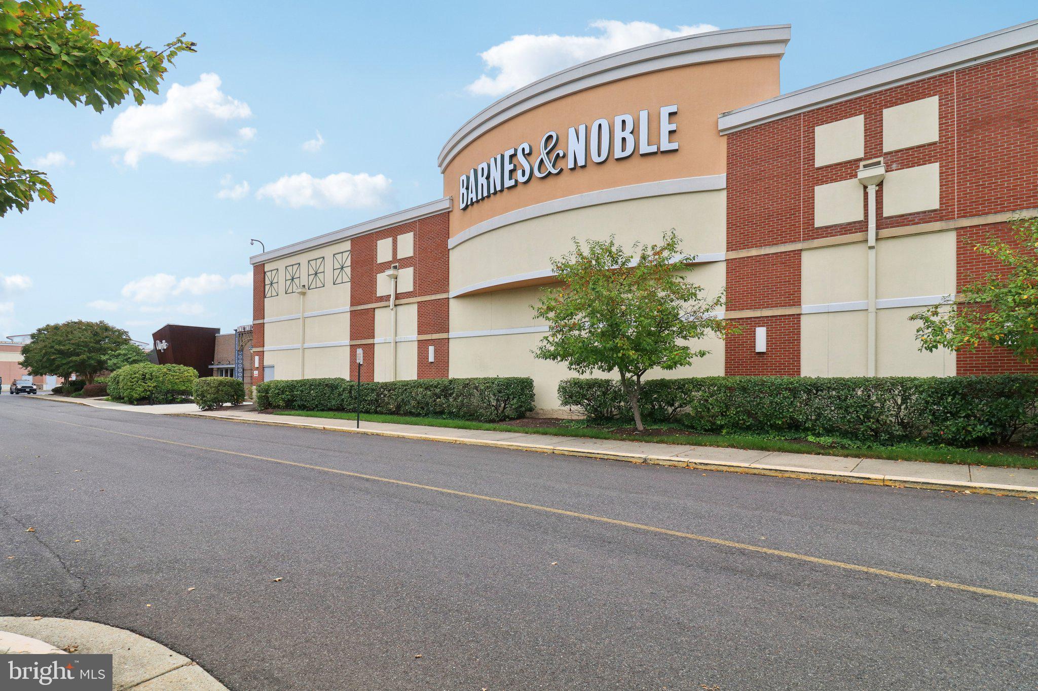 SUMMERFIELD IN COVINGTON - Residential