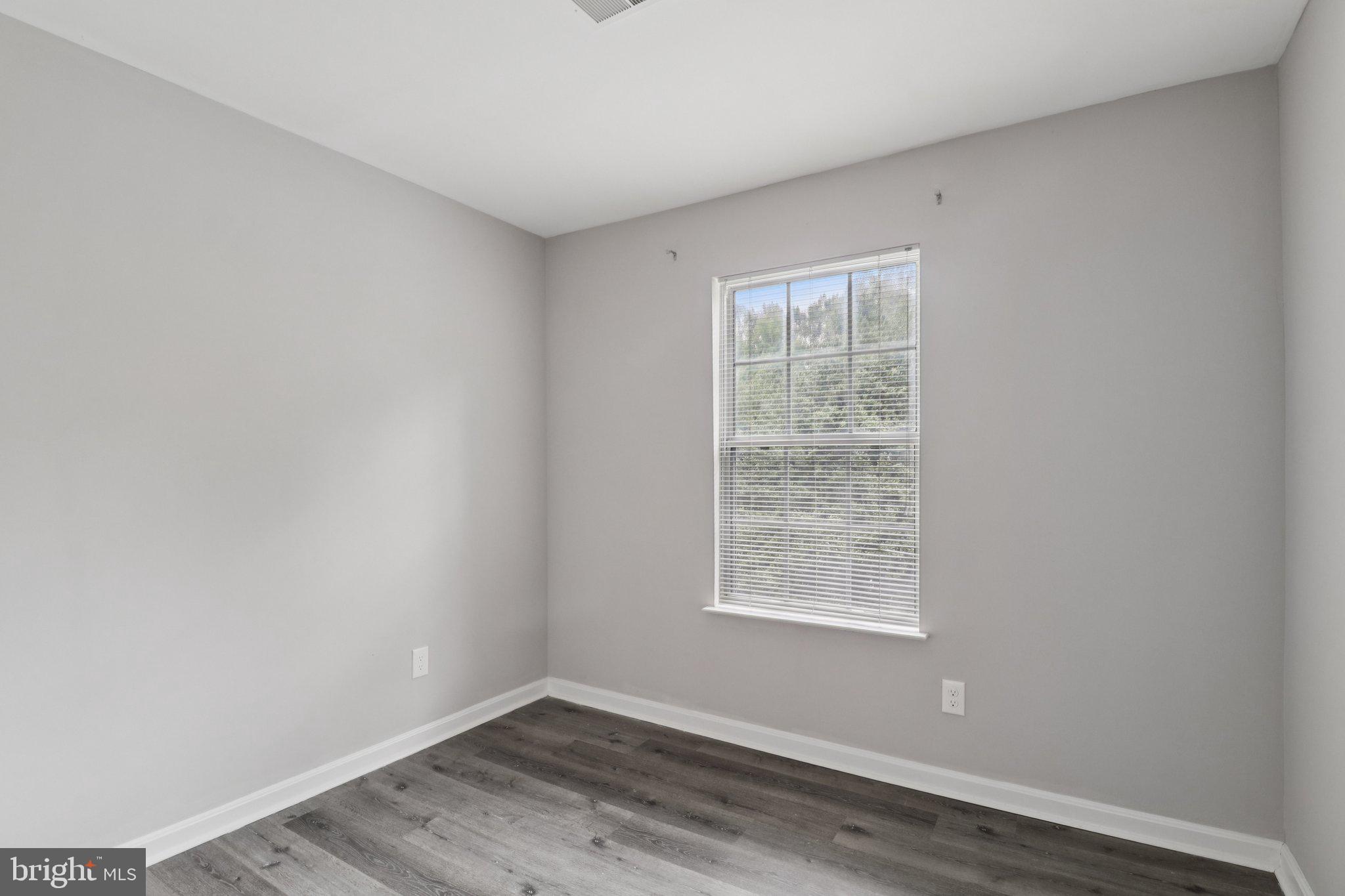 SUMMERFIELD IN COVINGTON - Residential