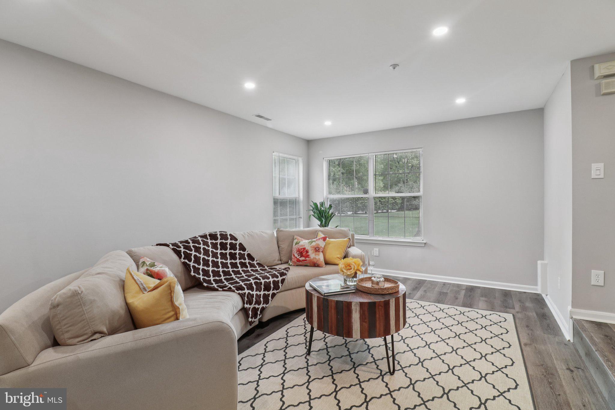 SUMMERFIELD IN COVINGTON - Residential