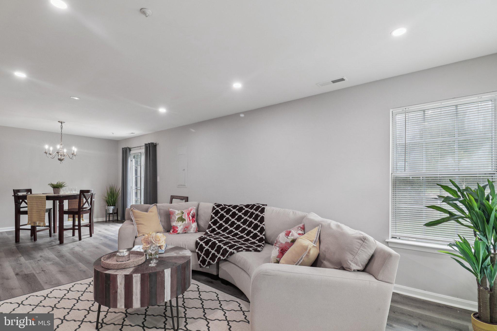 SUMMERFIELD IN COVINGTON - Residential