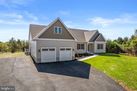 2012 DOZER LN CATLETT VA 20119